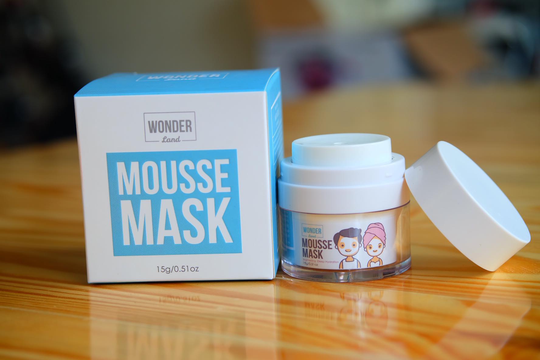 Magic Wonderland Magic Mousse Mask