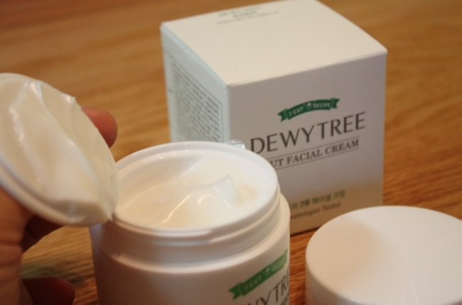 Dewy Tree 7 Cut Facial Cream3