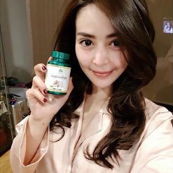 Cold Pressed Coconut oil by Mermaid