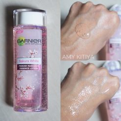 Garnier Sakura White Pinkish Radiance Essence Lotion