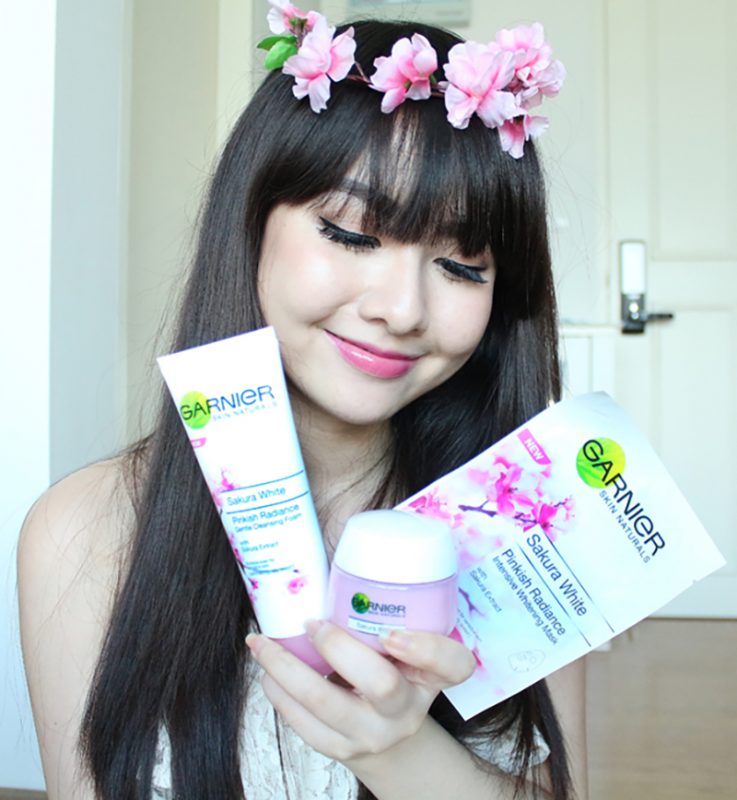 Garnier Sakura White Pinkish Radiance Foam