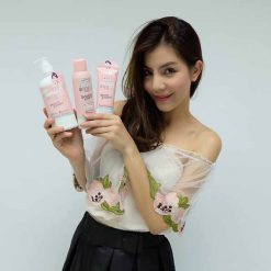 Made In Nature Collagen & Q10 White Booster Shower Cream