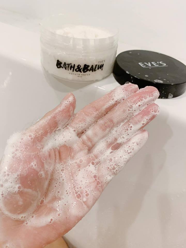 EVE'S Bath & Balm Natural Scrub