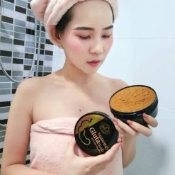 The Queen Tamarind Gluta Scrub