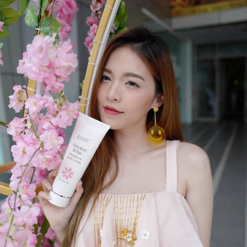 Exxe’ Absolute White Glutathione Body Lotion