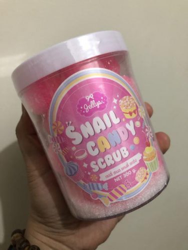 Jellys snail candy scrub review