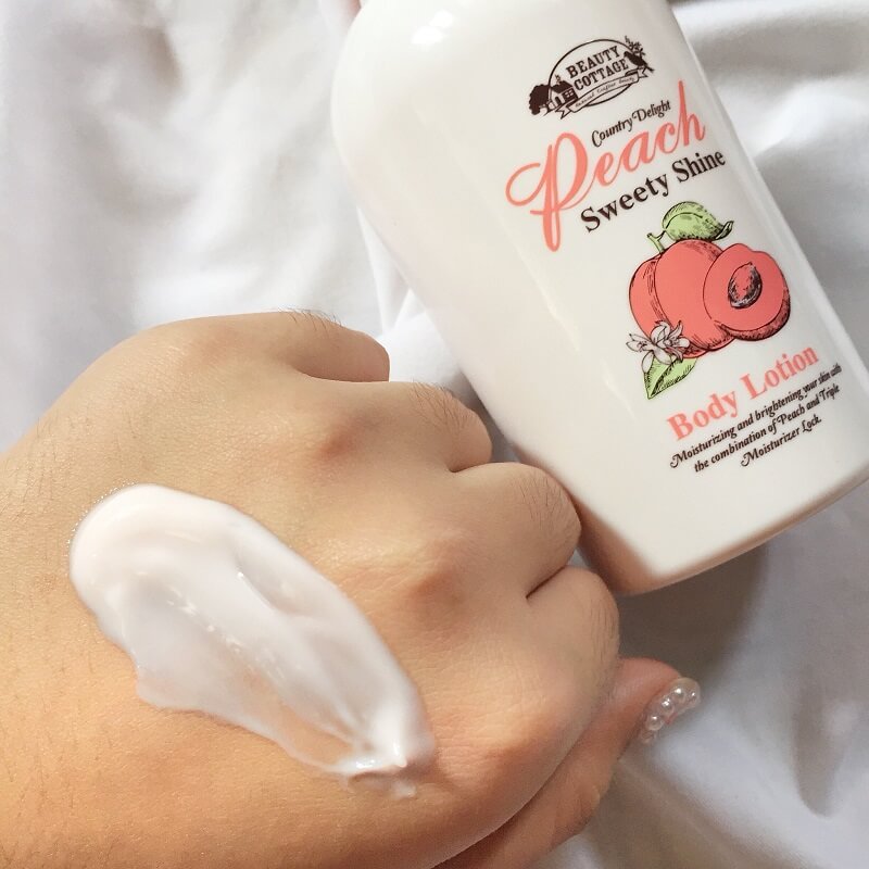 Peach Sweety Shine Body Lotion