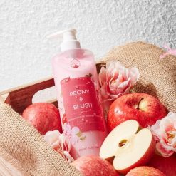 Naturista Peony & Blush Shower Cream