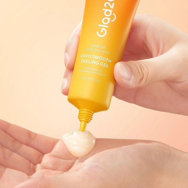 Glad2Glow Apricot Glycolic Acid Exfo Smooth Peeling Gel