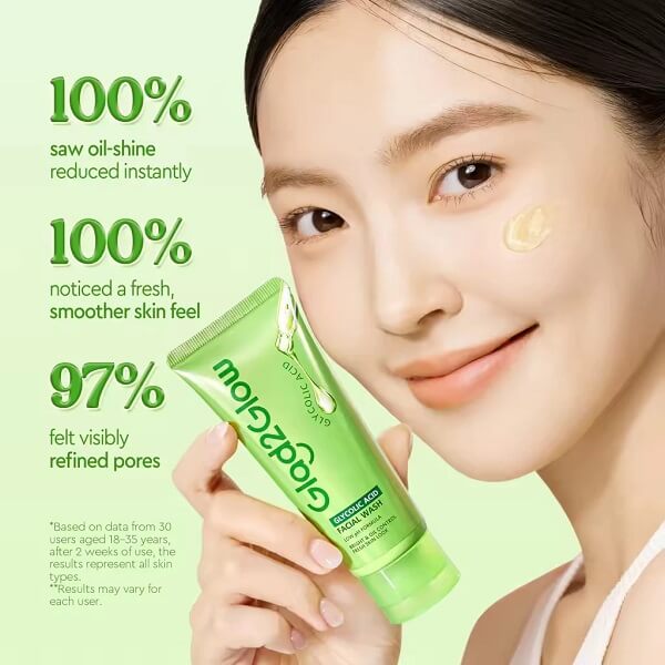 Glad2Glow Glycolic Acid Facial Wash